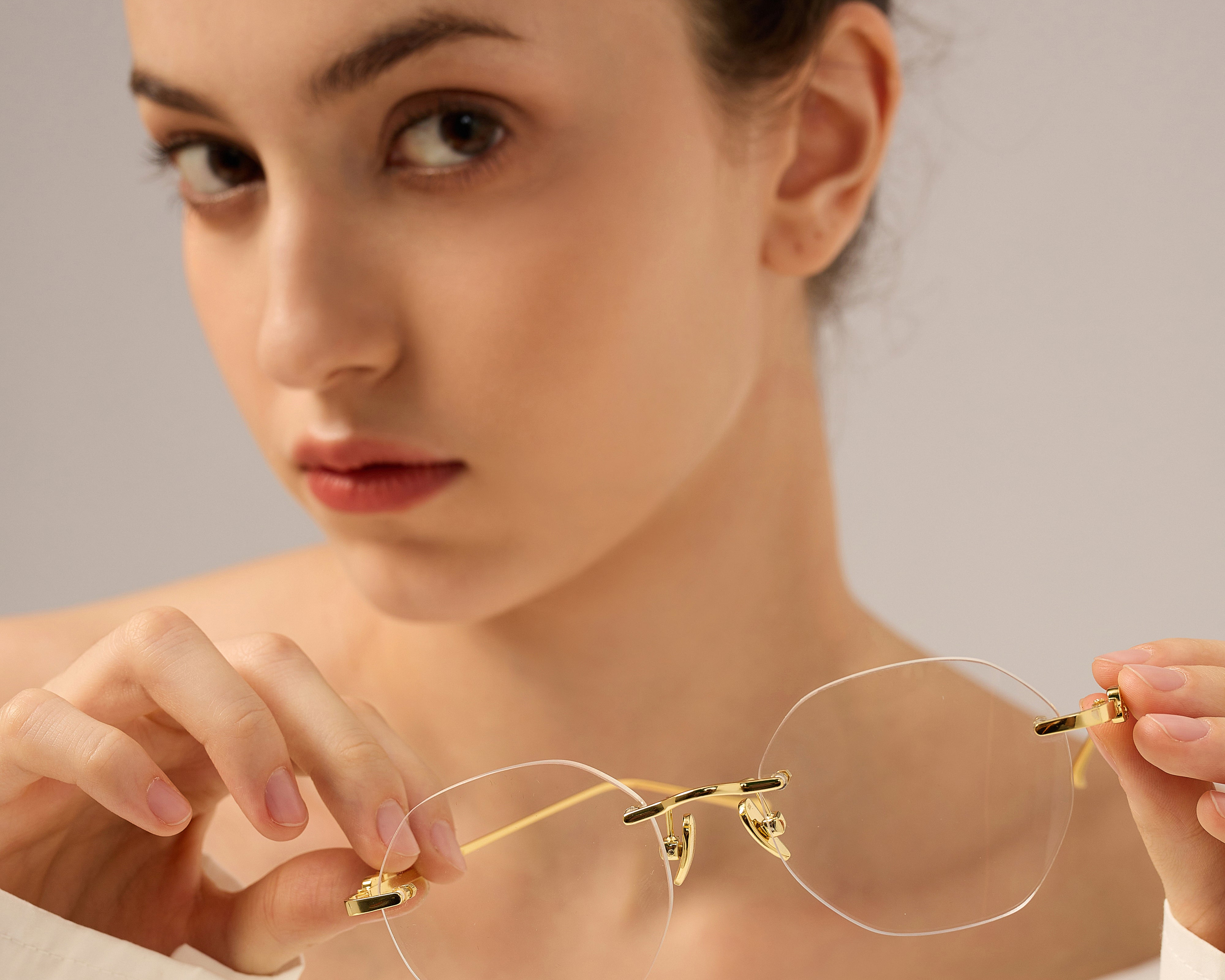 Deng Yue to Yun Chu Xiao: Exploring luminartao’s High Luxury Eyewear Collection